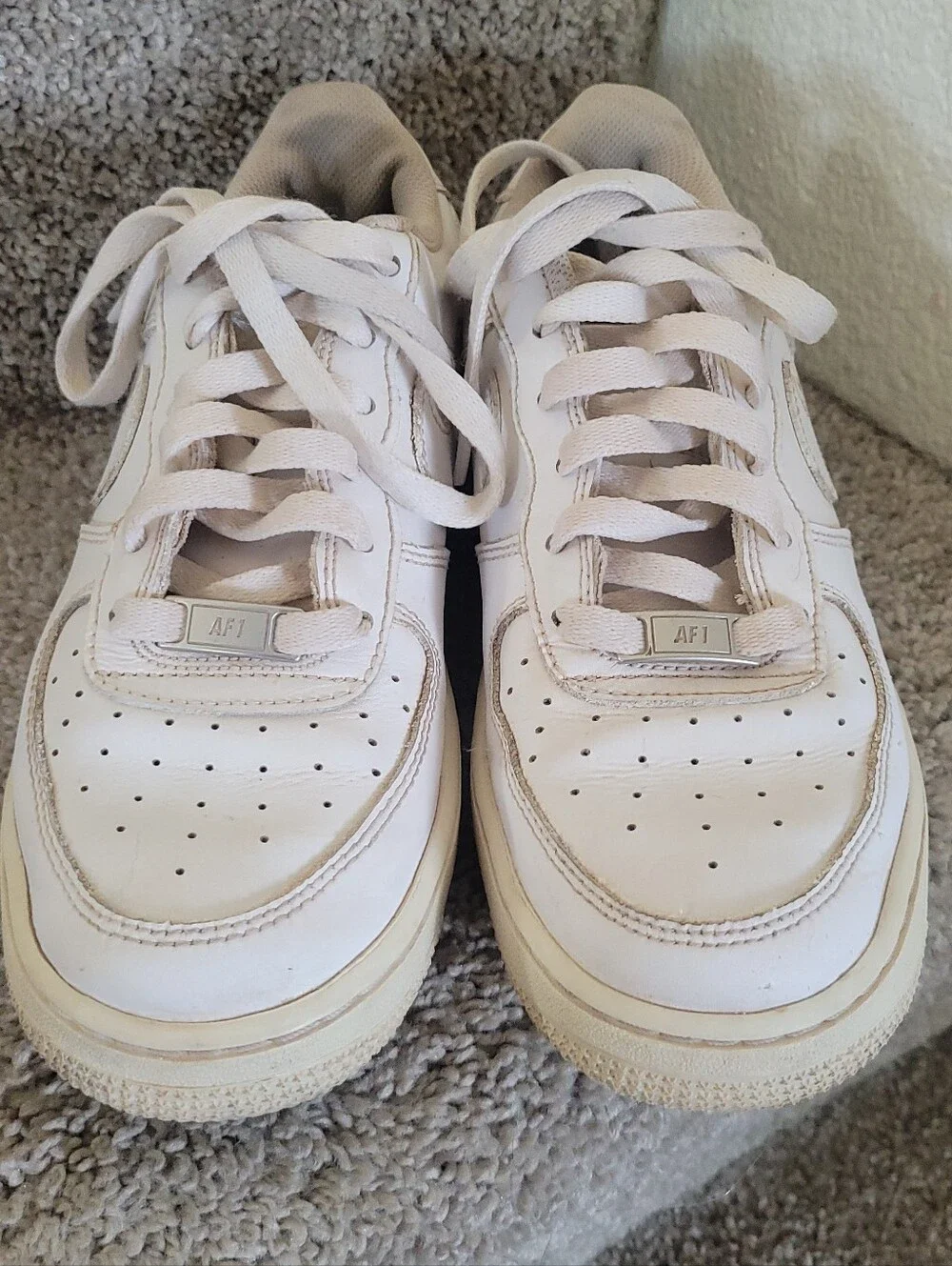 Nike  Air Force 1 '07 white leather sneakers Size 6Y